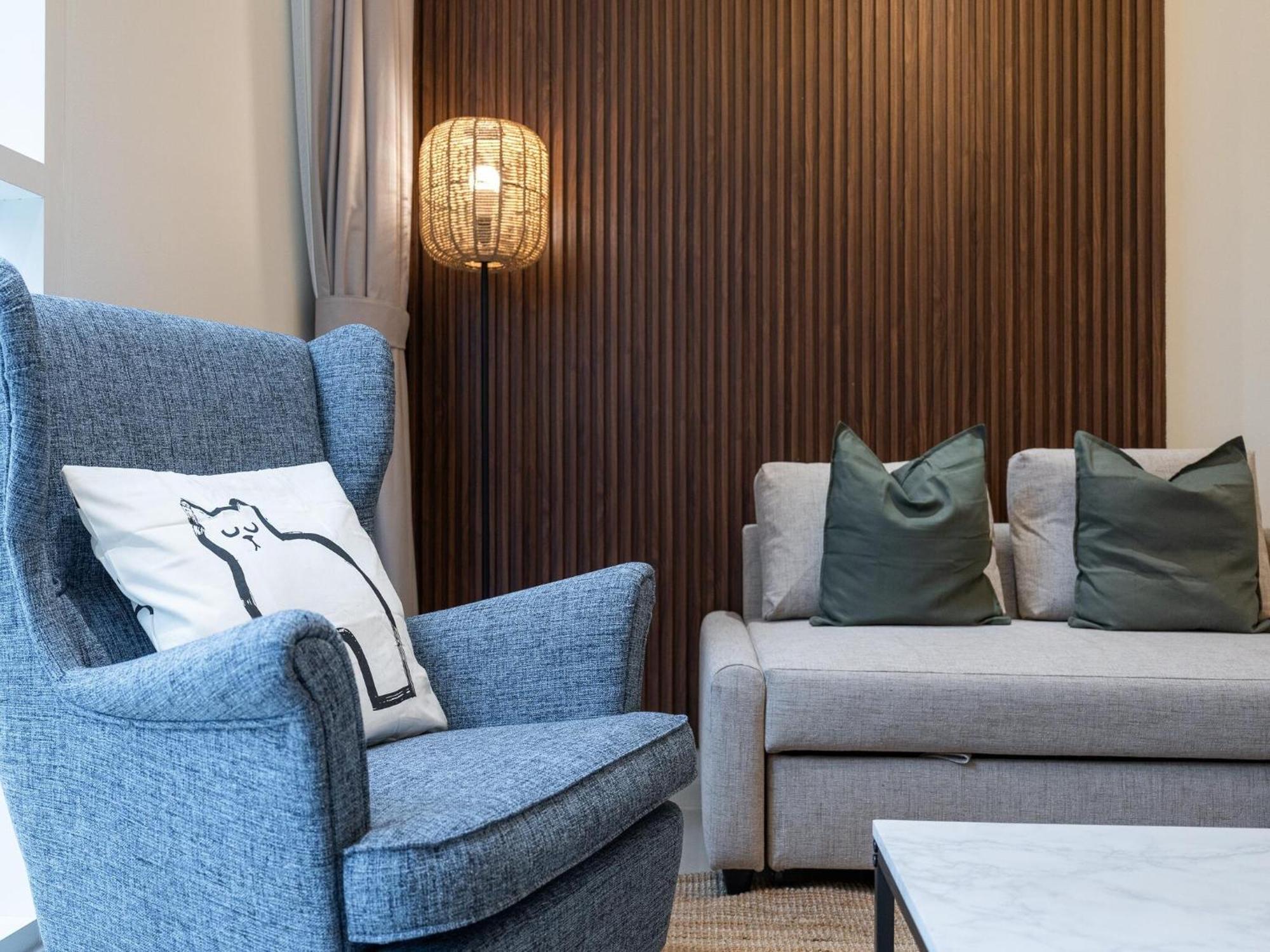 Luxe Apartments Near Dubai Mall Burj Khalifa Pool Gym Parking Exterior foto